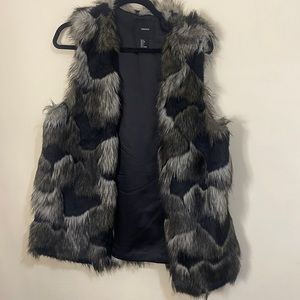 Forever 21 vest